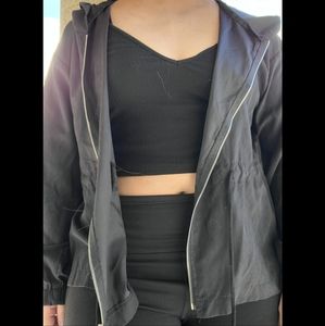 Size: large   color: black